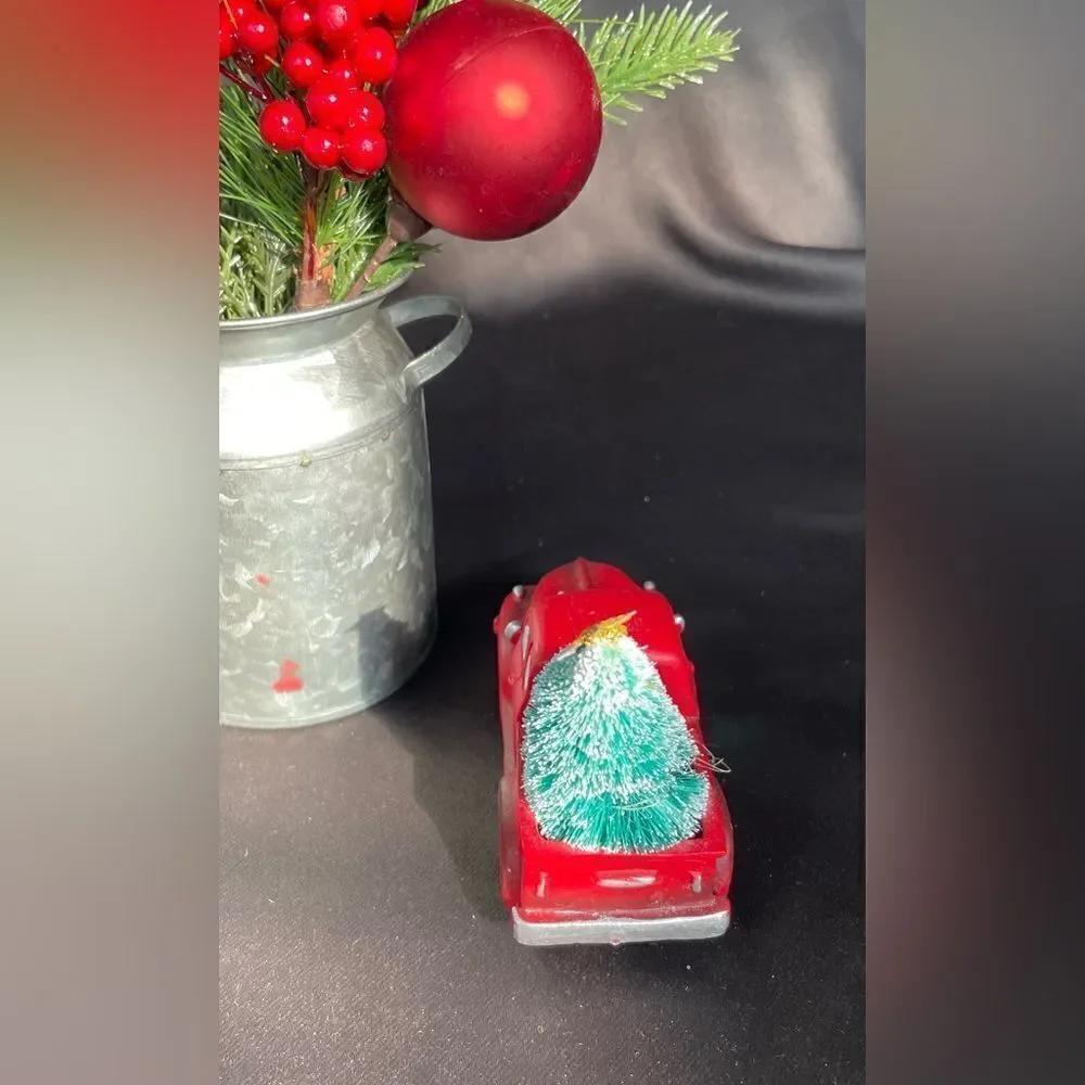 🎄❤️🎄 Little Red Pickup Truck Light Up Christmas Tree Table Decor EPC